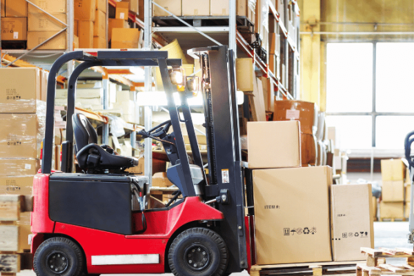 Warehouse with efficient storage and inventory management systems.